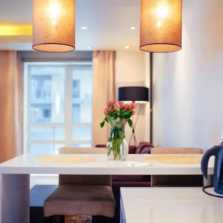 Bright And Comfortable- Golden Apartments- Platinum Towers&201 *